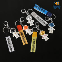 Load image into Gallery viewer, Spaceman 3D Metallic Keychain
