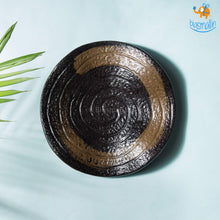 Load image into Gallery viewer, UFO Shaped Artisan Handmade Plate

